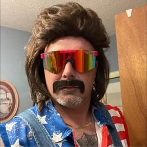 Meet your Posher, Brian